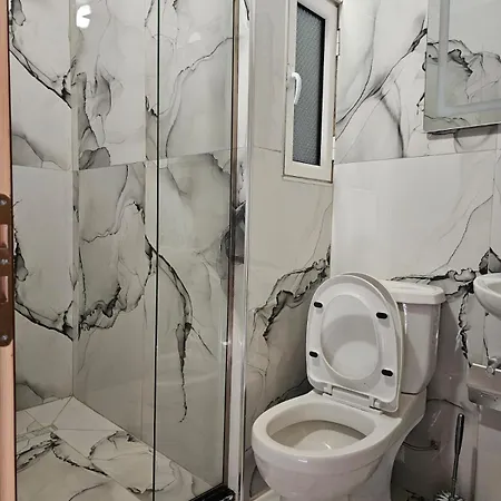 شقة Iljazi